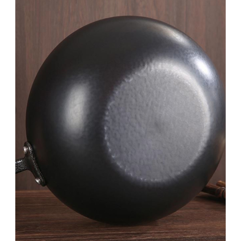 Frigideira Alta de Ferro Resistente Anti Aderente Com Tampa e Cabo de Madeira 28cm